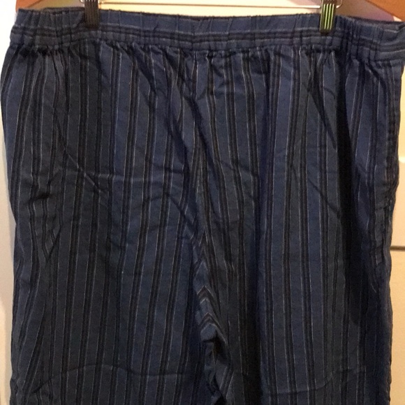 Banana Republic size 18 crop pants. - Picture 5 of 6